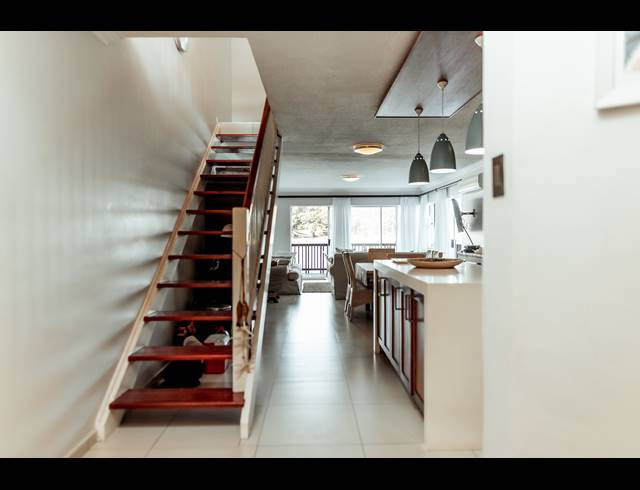 4 BEDROOM APARTMENT FOR SALE IN TUZI-GAZI